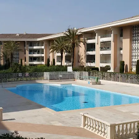 Port Open 2 Pieces 40m2 Apartment Frejus