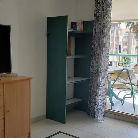Port Open 2 Pieces 40m2 *
